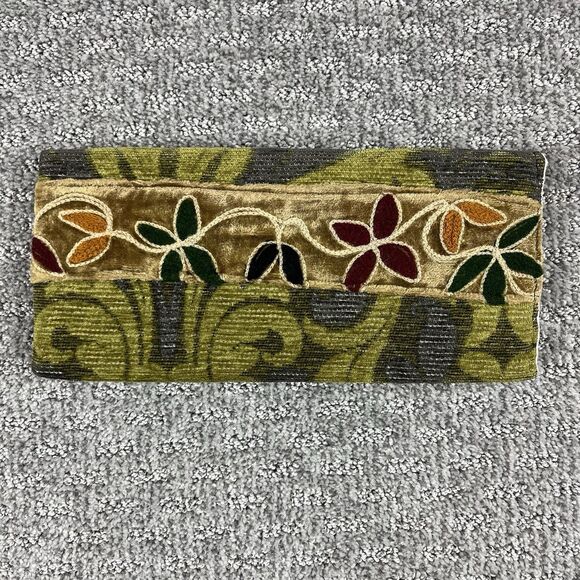 Our Woven Community Clutch Womens One Size Tapestry Handmade Crafted Green - Picture 2 of 12